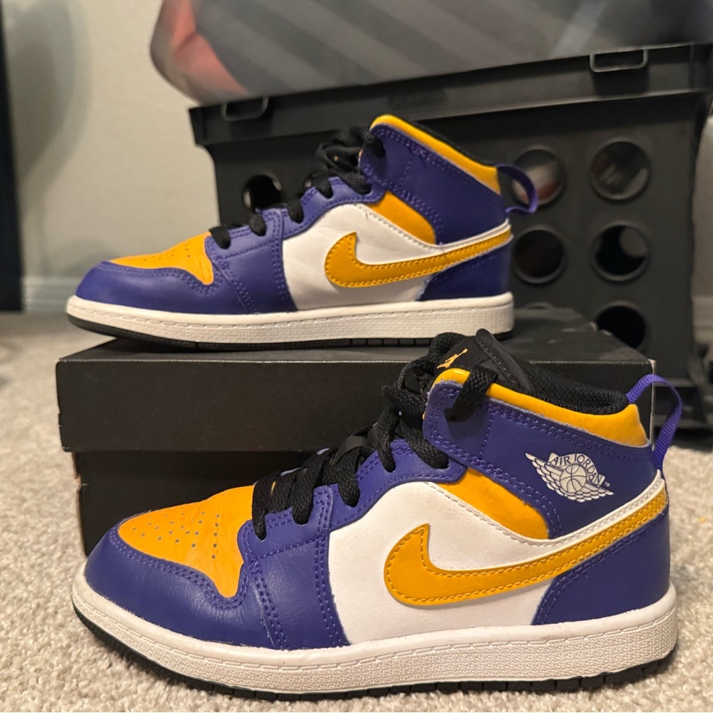 Jordan Purple and Yellow Sneakers Classic Design